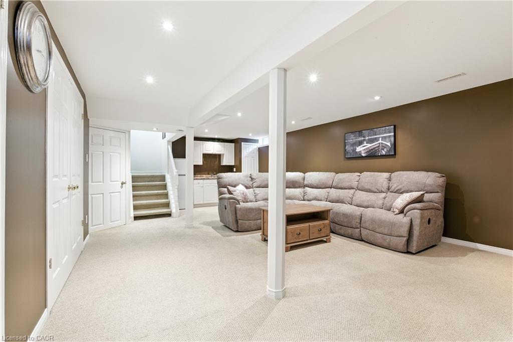 6 Lilac Court Property Photo 19