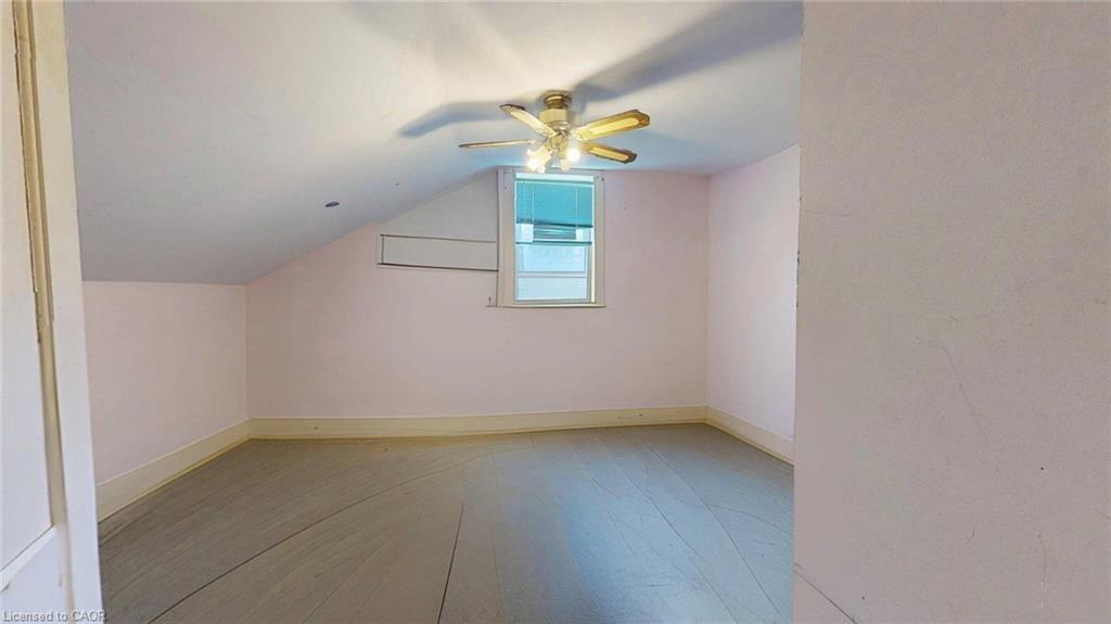 284 Garafraxa Street Property Photo 15