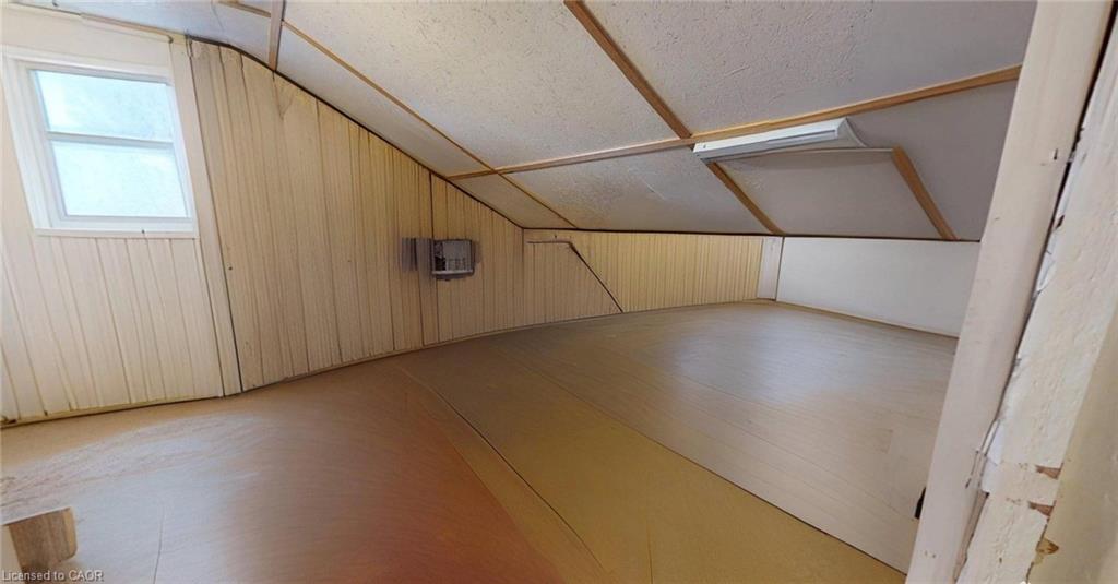 284 Garafraxa Street Property Photo 17