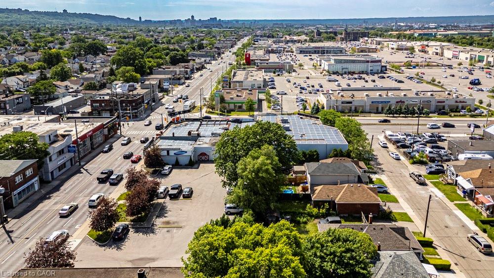 1325 Barton Street E Property Photo 7