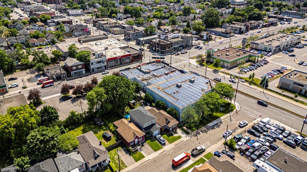 1325 Barton Street E Property Photo 11