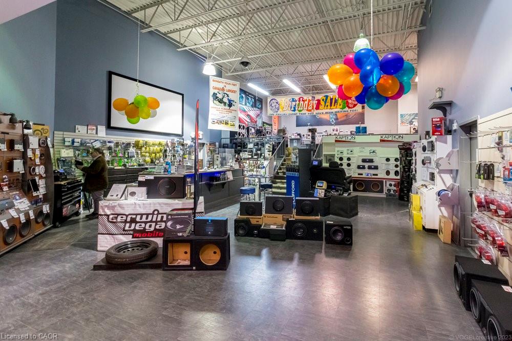 1325 Barton Street E Property Photo 13