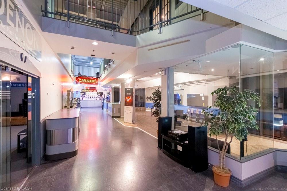 1325 Barton Street E Property Photo 16