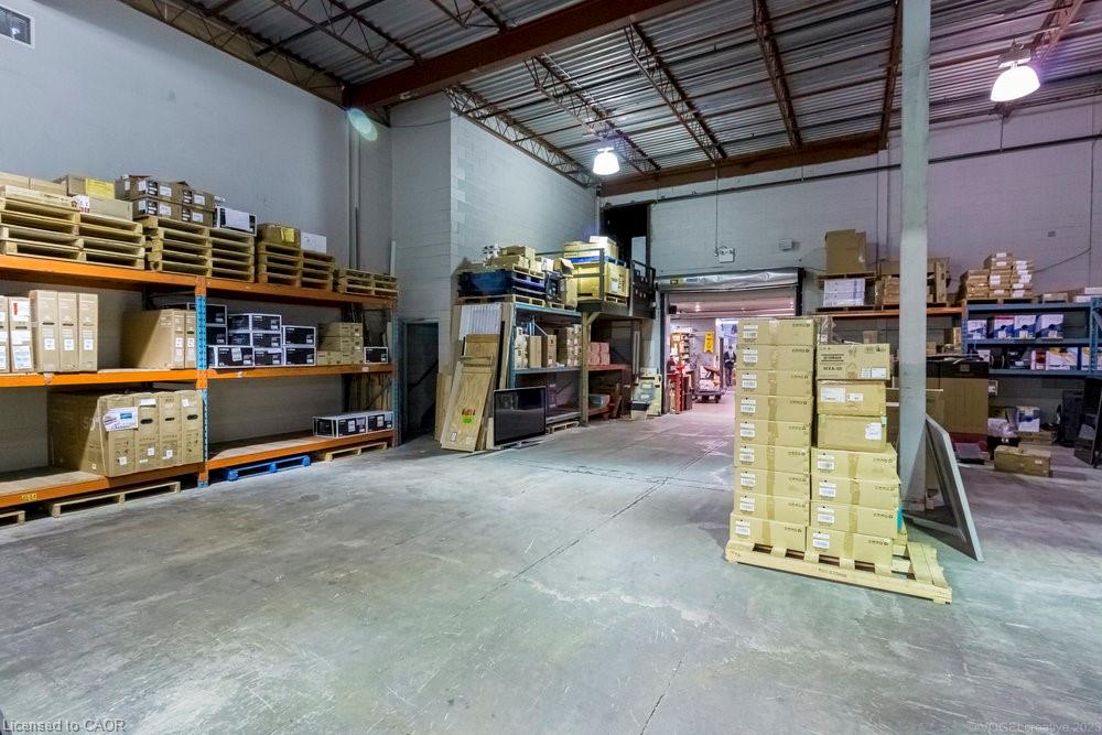 1325 Barton Street E Property Photo 22