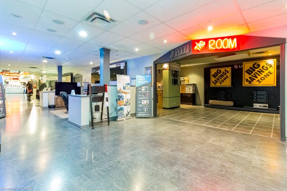 1325 Barton Street E Property Photo 29