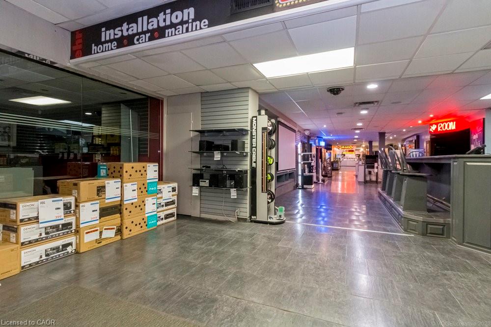 1325 Barton Street E Property Photo 38