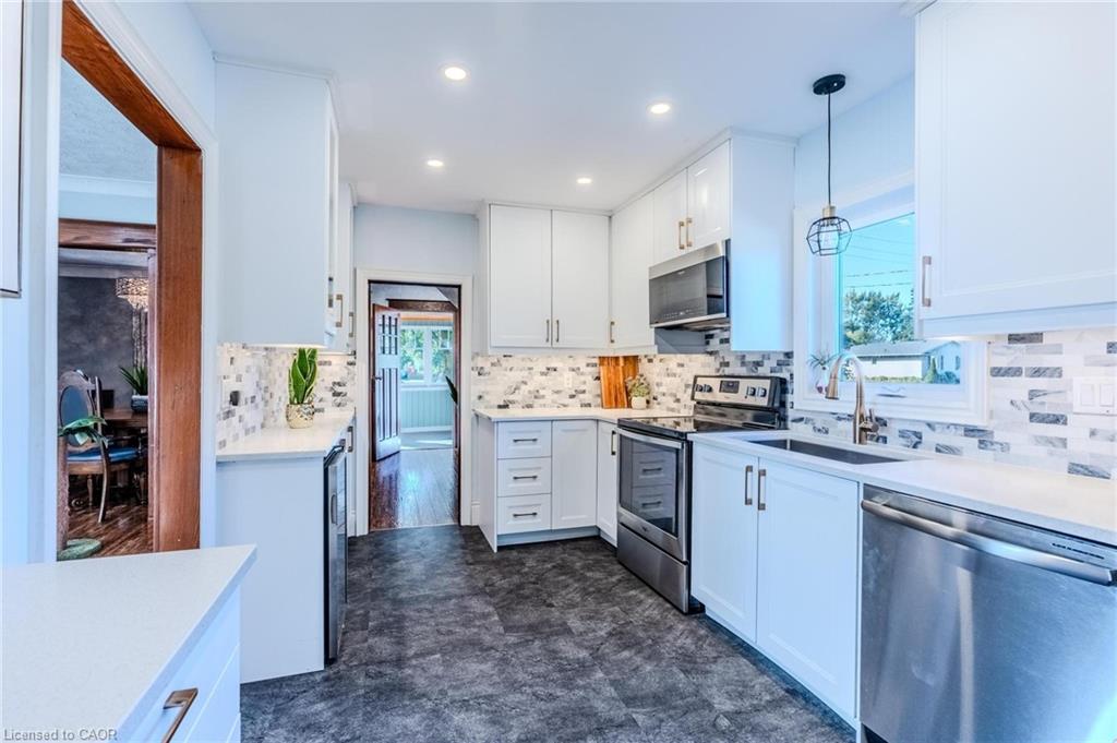 228 Brock Street Property Photo 7