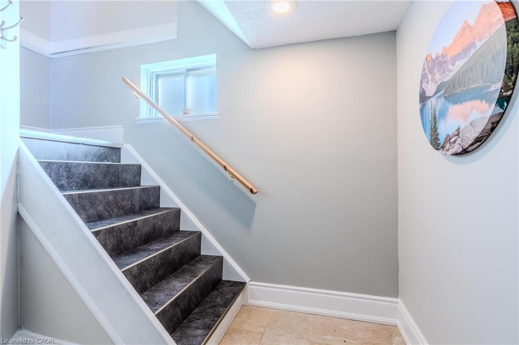 228 Brock Street Property Photo 28