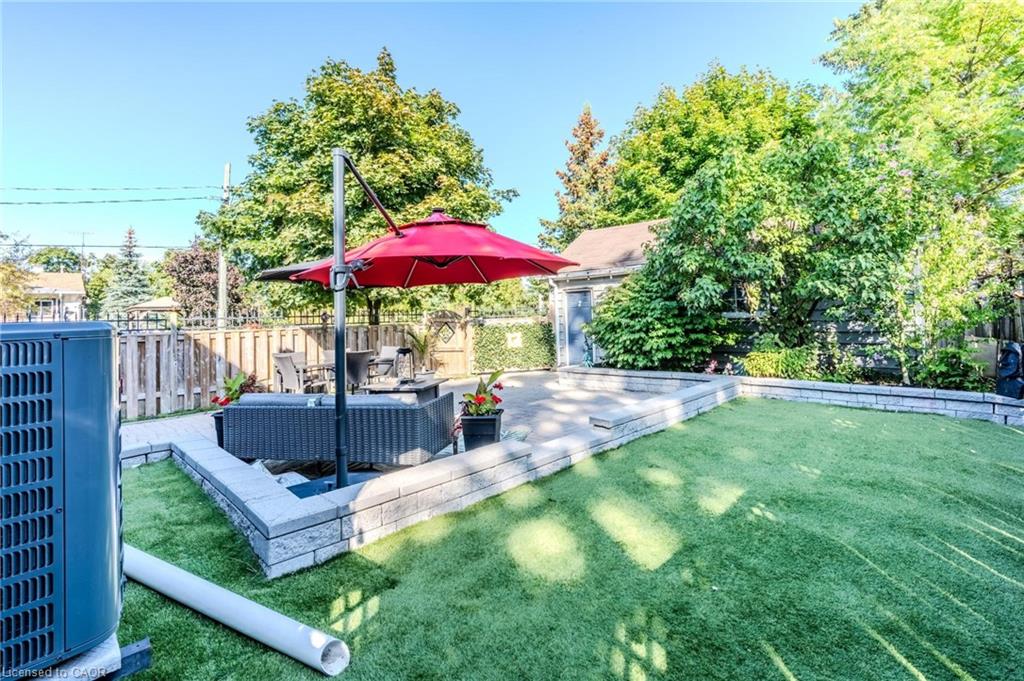 228 Brock Street Property Photo 35