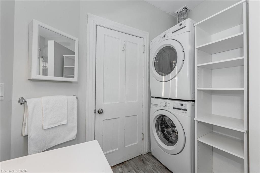 103 Surrey Street E Property Photo 15