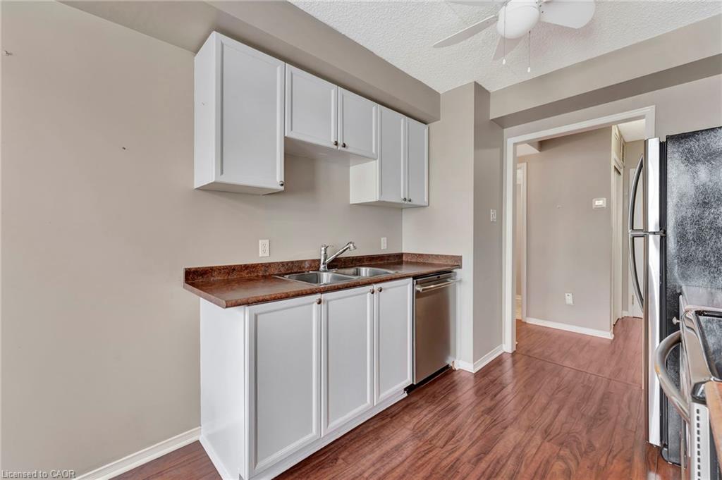 101-500 Silverbirch Boulevard Property Photo 16