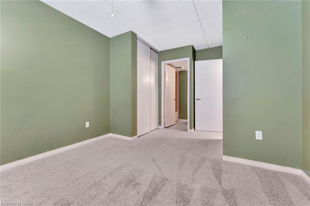 101-500 Silverbirch Boulevard Property Photo 22