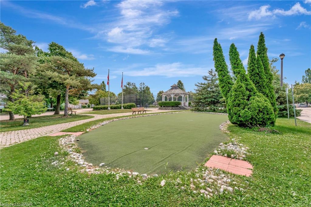 101-500 Silverbirch Boulevard Property Photo 35