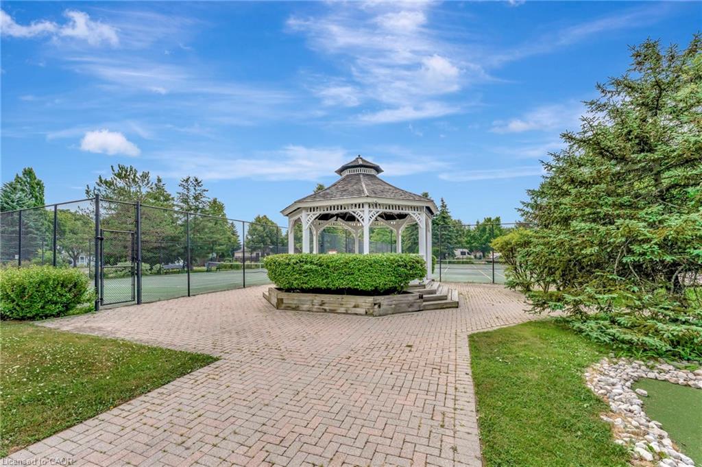 101-500 Silverbirch Boulevard Property Photo 36