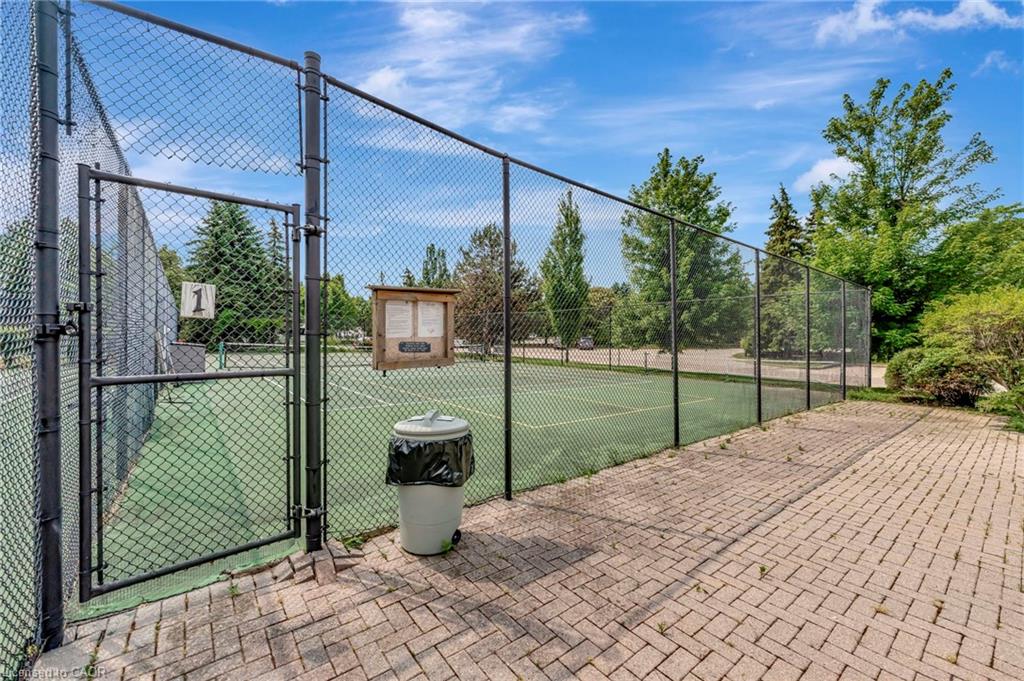 101-500 Silverbirch Boulevard Property Photo 37