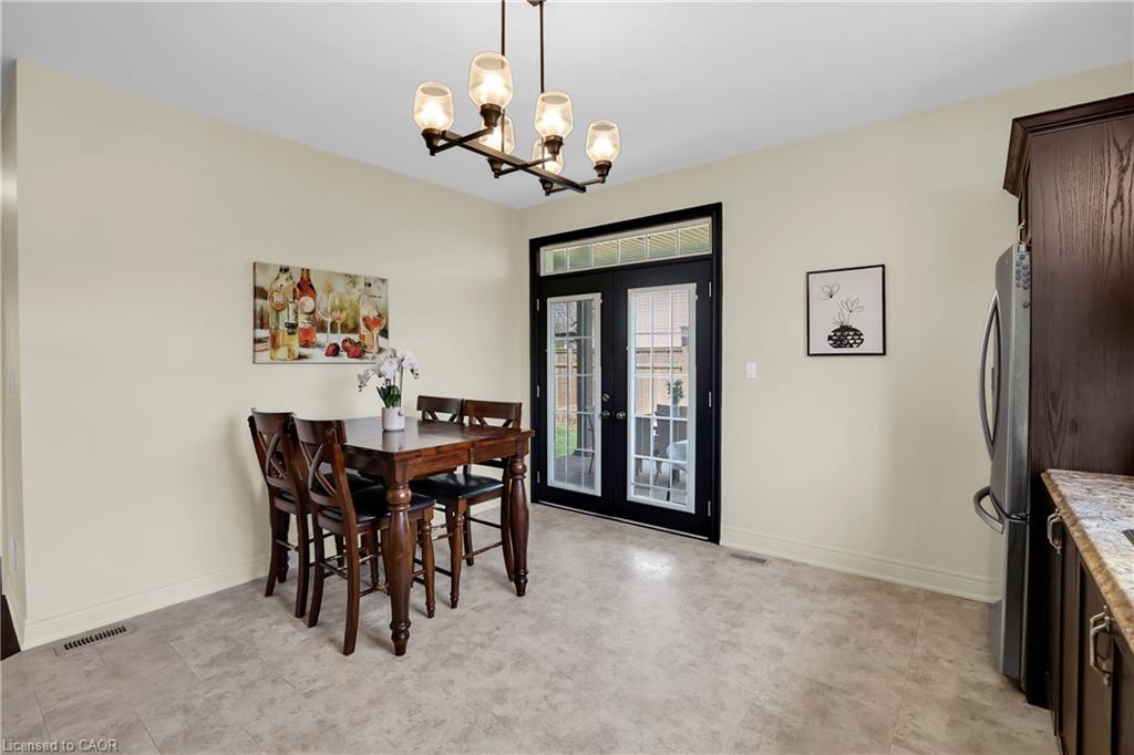 3238 Charleston Drive Property Photo 8