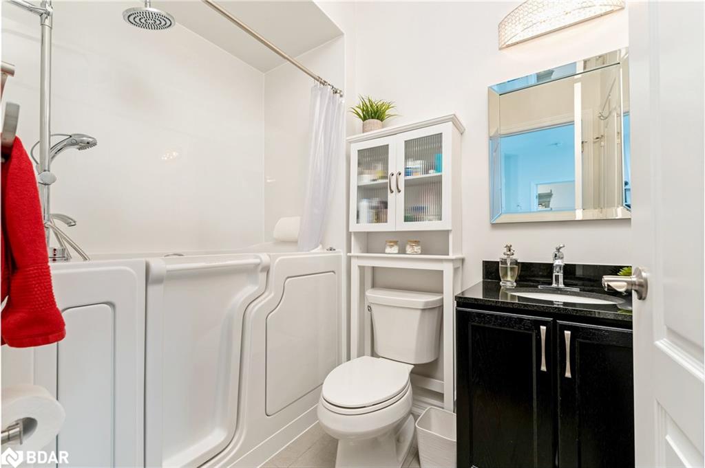 304-1370 Costigan Road Property Photo 33