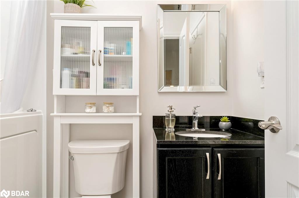 304-1370 Costigan Road Property Photo 34