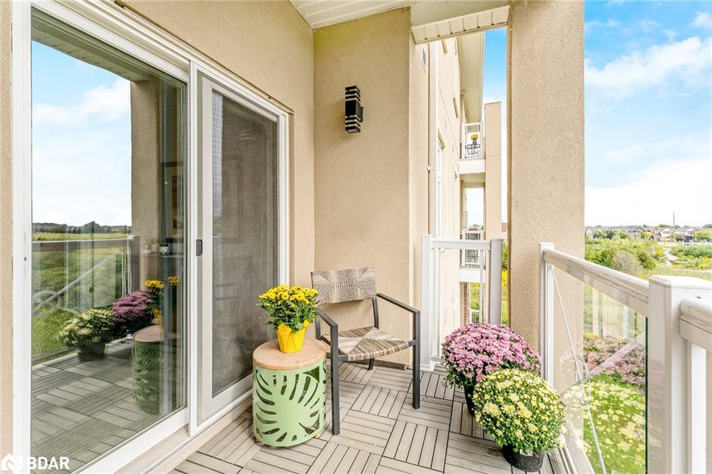 304-1370 Costigan Road Property Photo 39