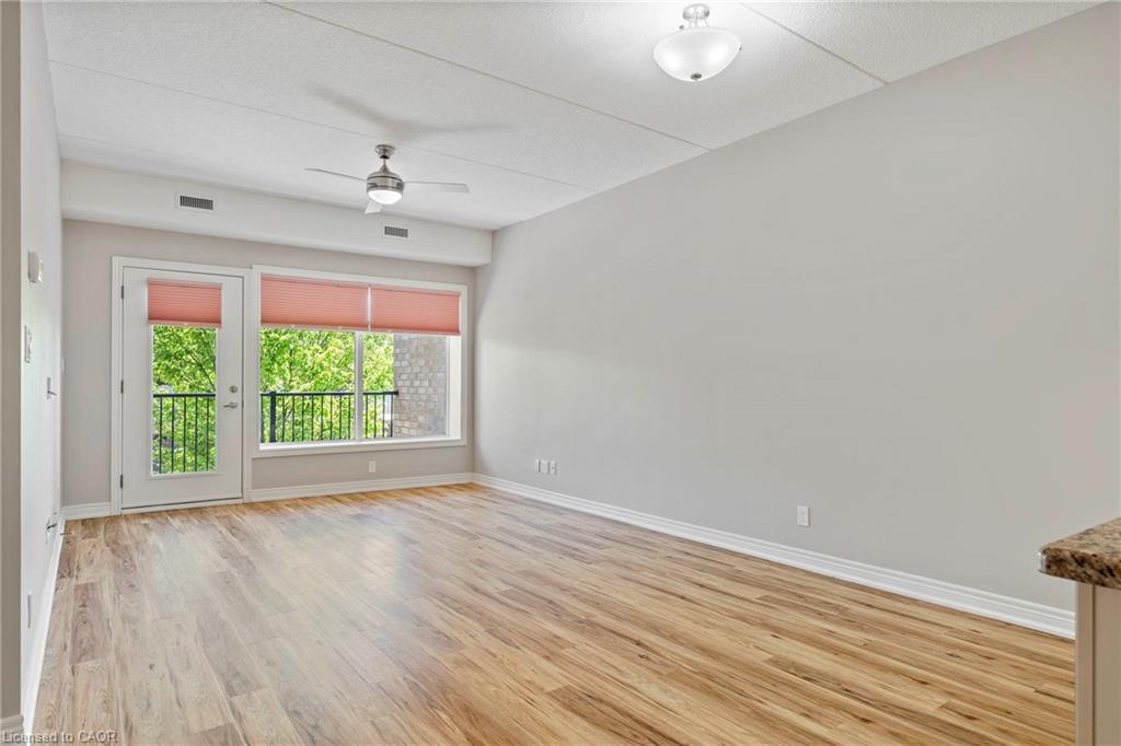 213-4644 Pettit Avenue Property Photo 8