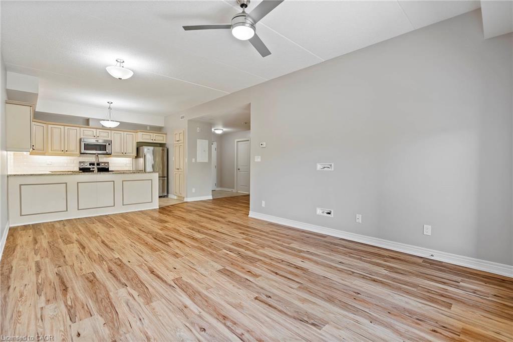 213-4644 Pettit Avenue Property Photo 11