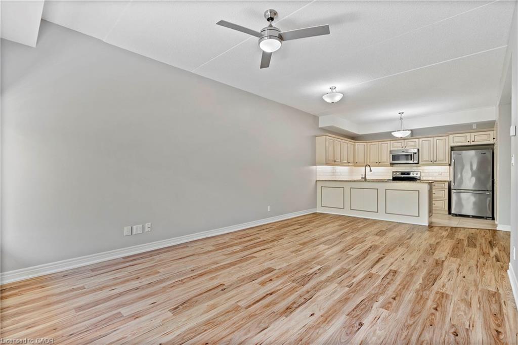 213-4644 Pettit Avenue Property Photo 12