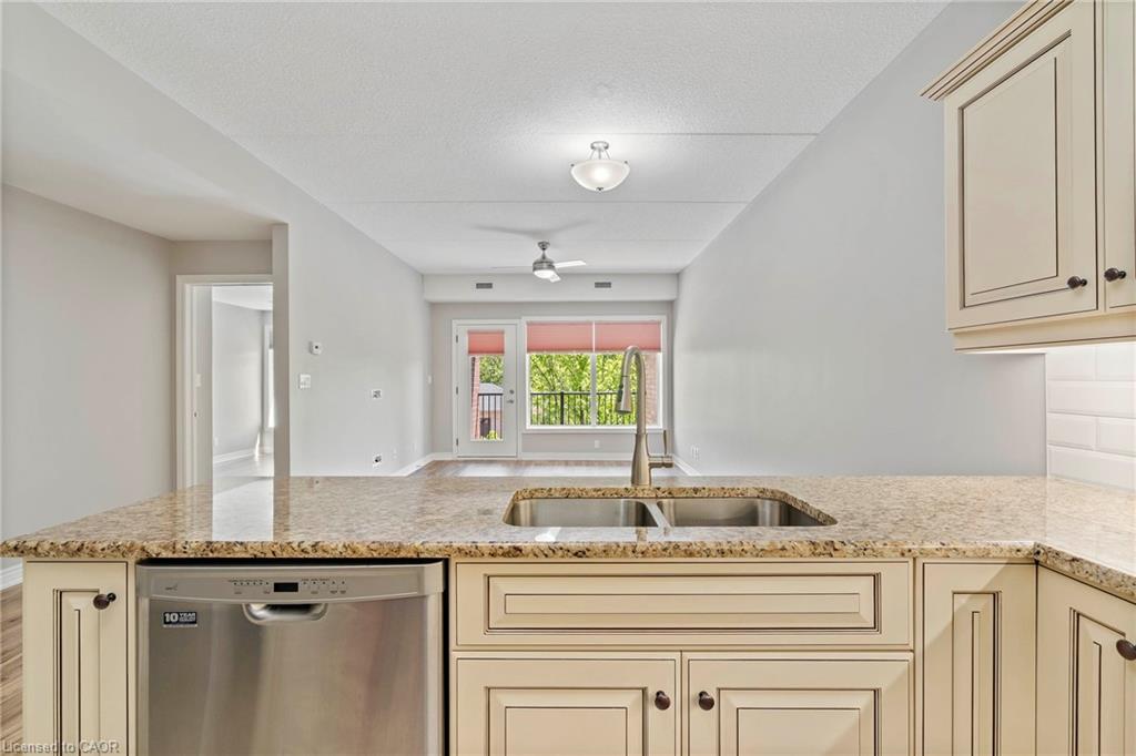 213-4644 Pettit Avenue Property Photo 17