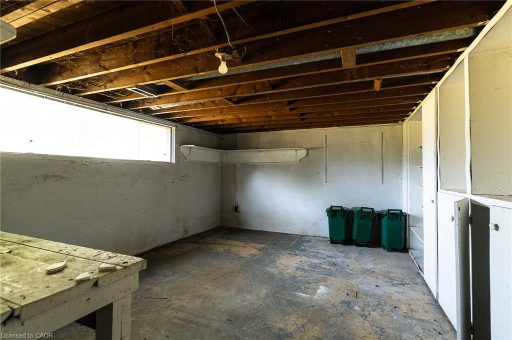 2795 Victoria Street N Property Photo 23