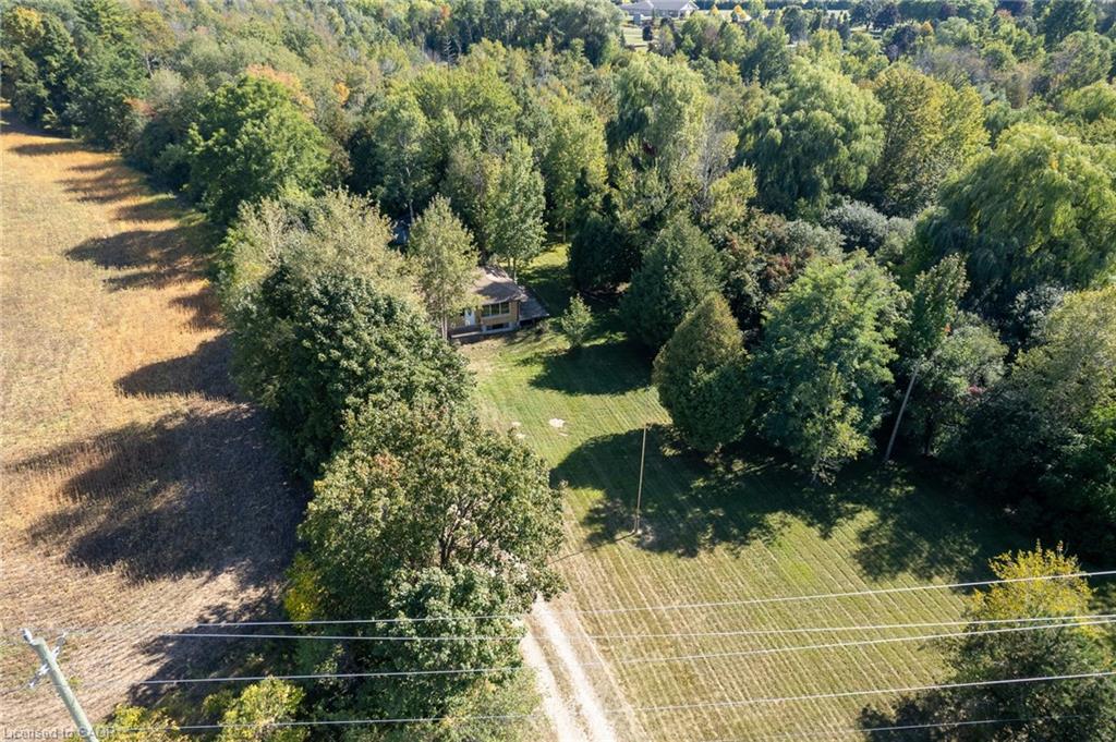 2795 Victoria Street N Property Photo 32