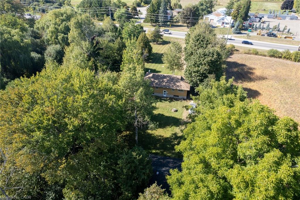 2795 Victoria Street N Property Photo 36