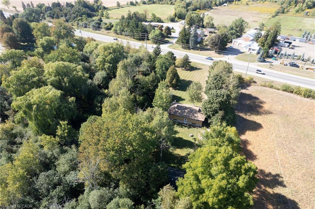 2795 Victoria Street N Property Photo 37