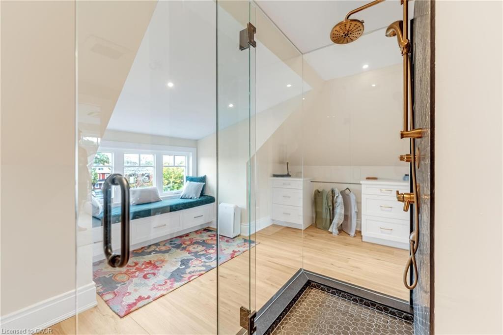 483 King William Street Property Photo 29