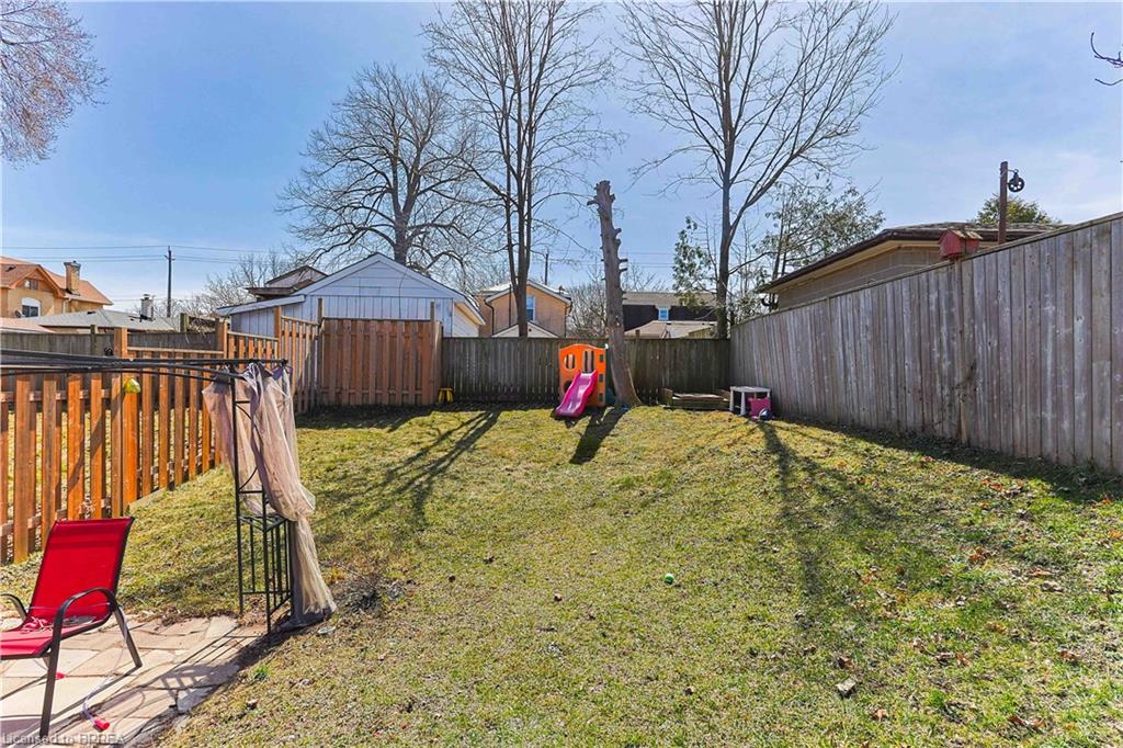 253 Wellington Street Property Photo 9
