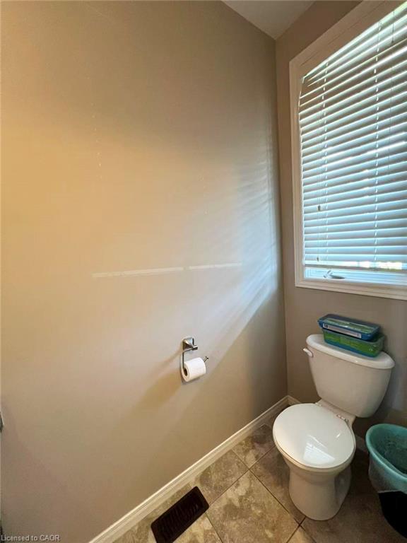 12-370 Stonehenge Drive Property Photo 5