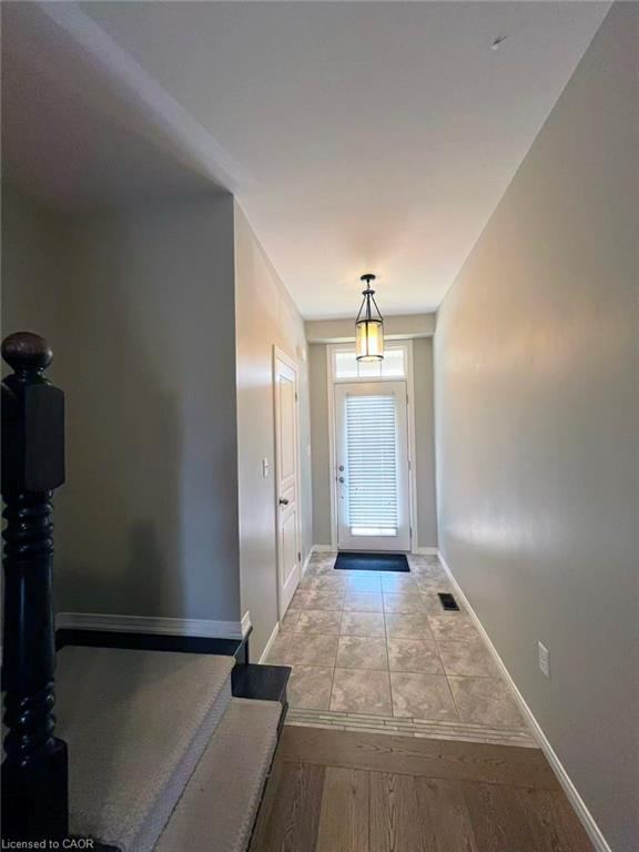 12-370 Stonehenge Drive Property Photo 6