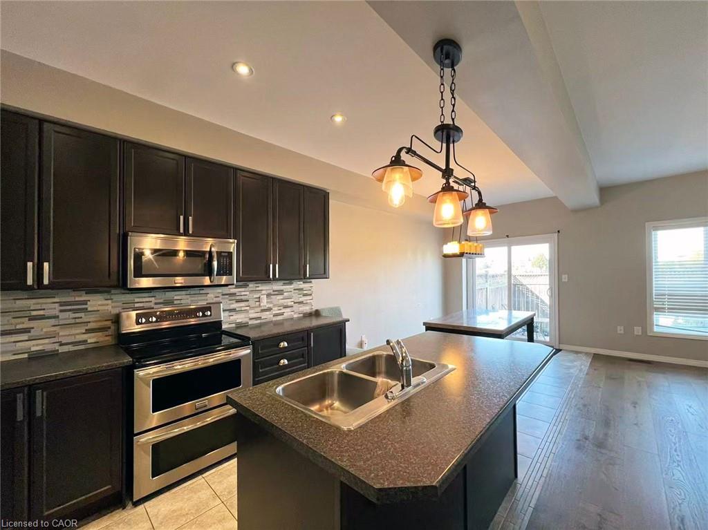 12-370 Stonehenge Drive Property Photo 9