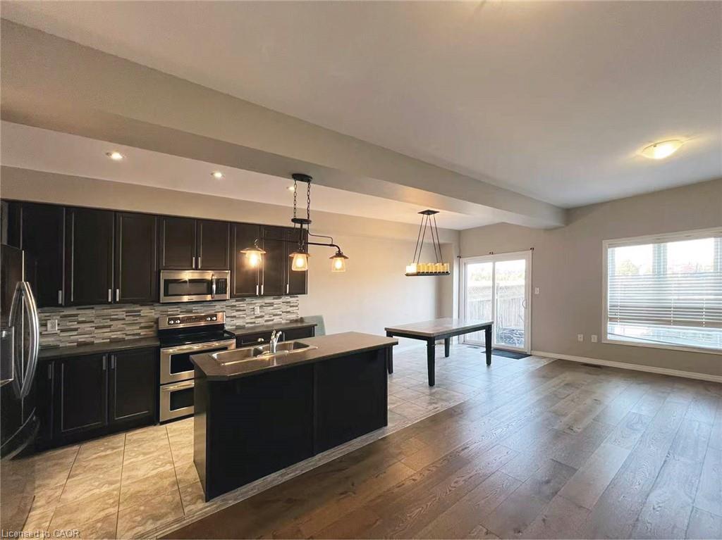 12-370 Stonehenge Drive Property Photo 10