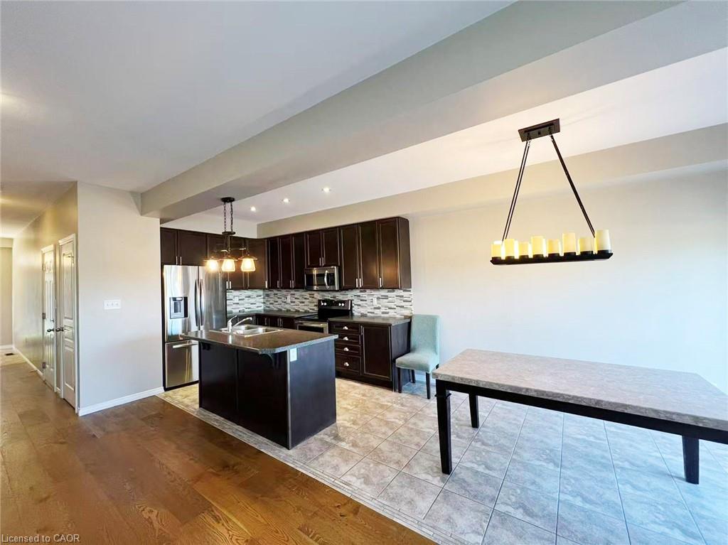 12-370 Stonehenge Drive Property Photo 13