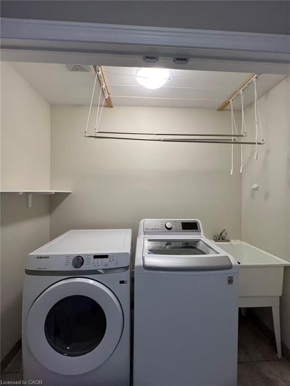 12-370 Stonehenge Drive Property Photo 24