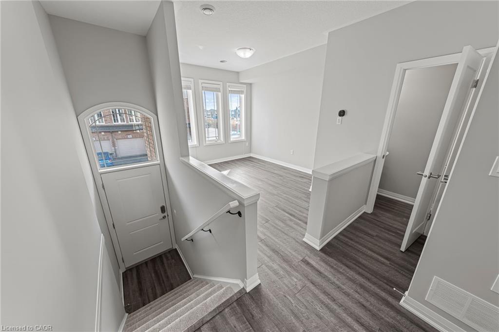 53 Aquarius Crescent Property Photo 4