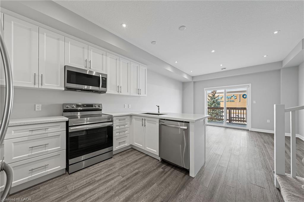 53 Aquarius Crescent Property Photo 8