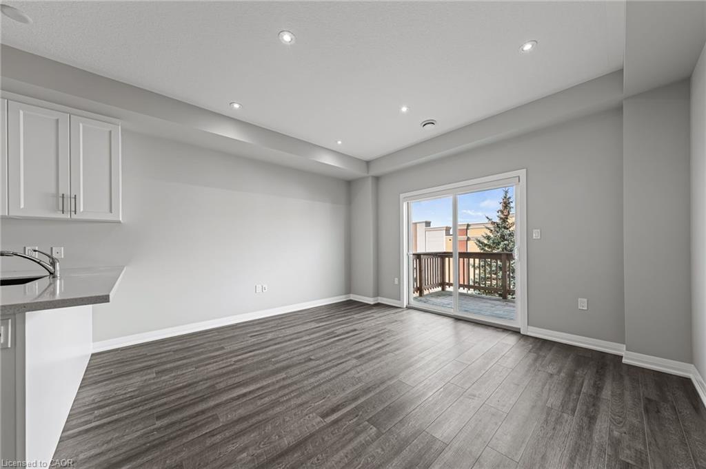 53 Aquarius Crescent Property Photo 11