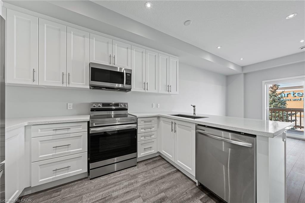 53 Aquarius Crescent Property Photo 14