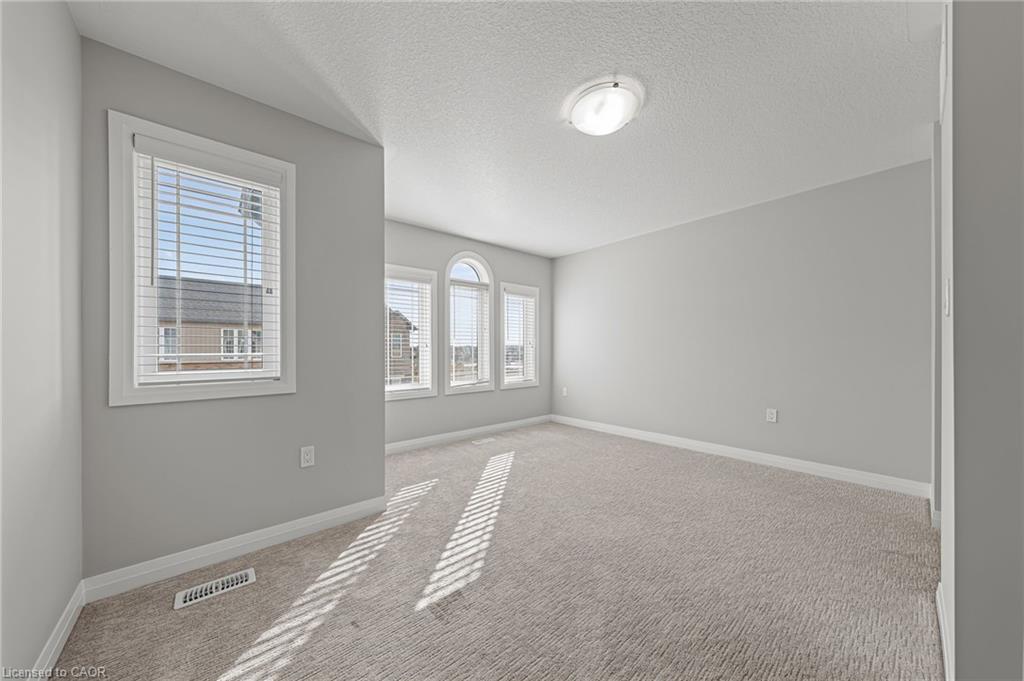 53 Aquarius Crescent Property Photo 18