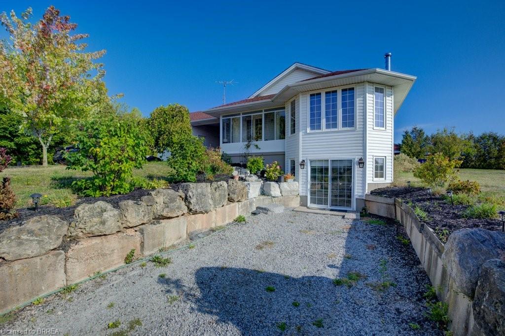 6737 Highway 20 Property Photo 2
