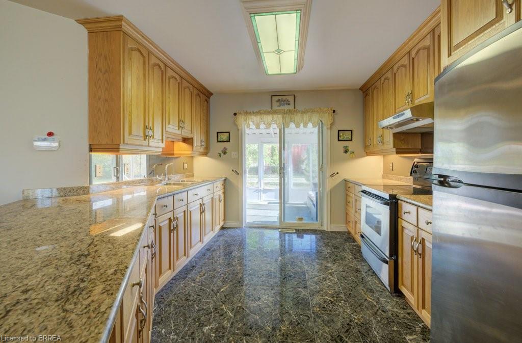 6737 Highway 20 Property Photo 14