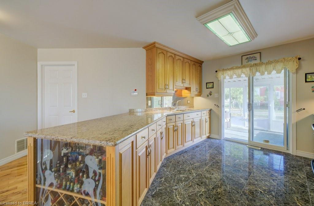 6737 Highway 20 Property Photo 15