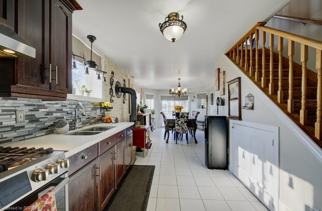 6737 Highway 20 Property Photo 22