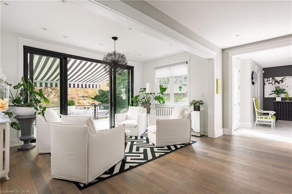 340 Spruce Street Property Photo 15