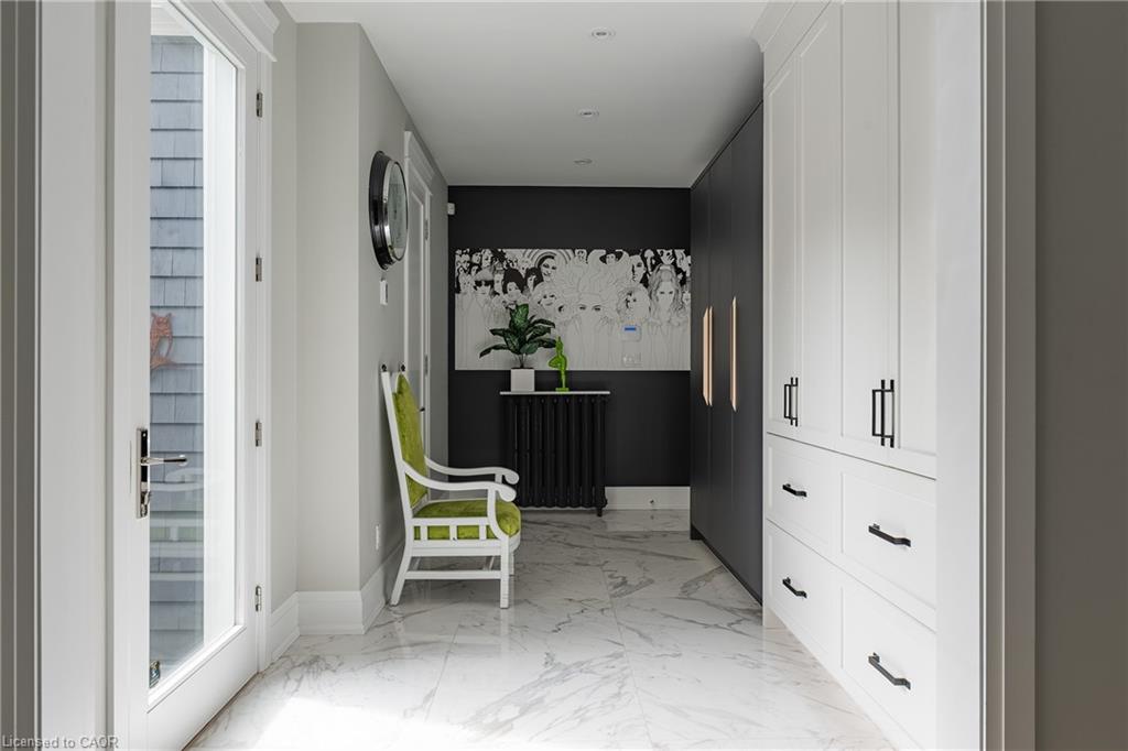 340 Spruce Street Property Photo 17